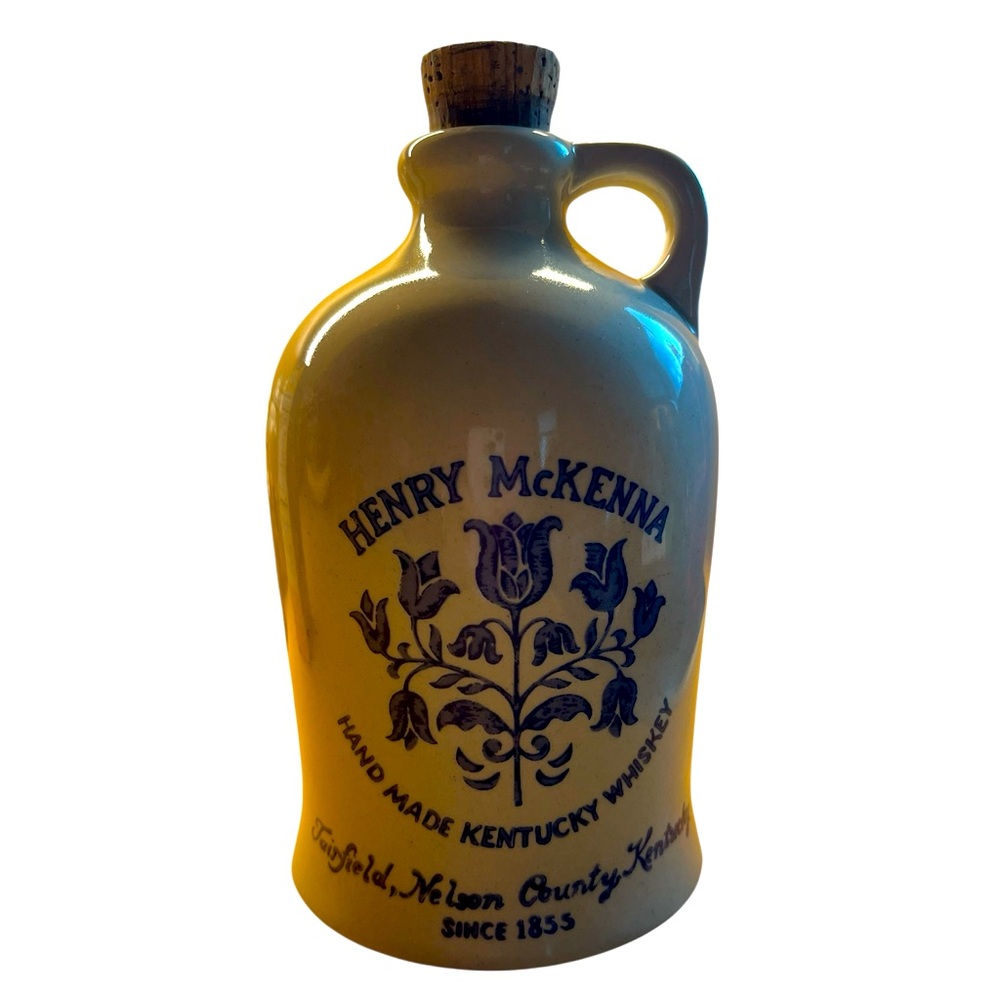 VTG HENRY McKENNA SOUR MASH BOURBON WHISKEY STONEWARE HALF GALLON JUG 1975 CORK